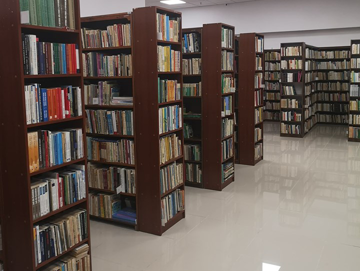 out of service collide Tyranny Biblioteca Judeţeană V.Voiculescu Buzău